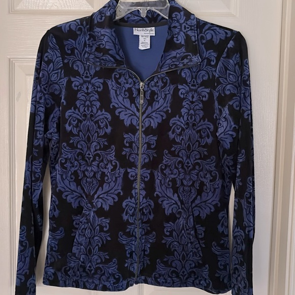 NorthStyle Jackets & Blazers - NorthStyle Blue and Black Patterned Jacket